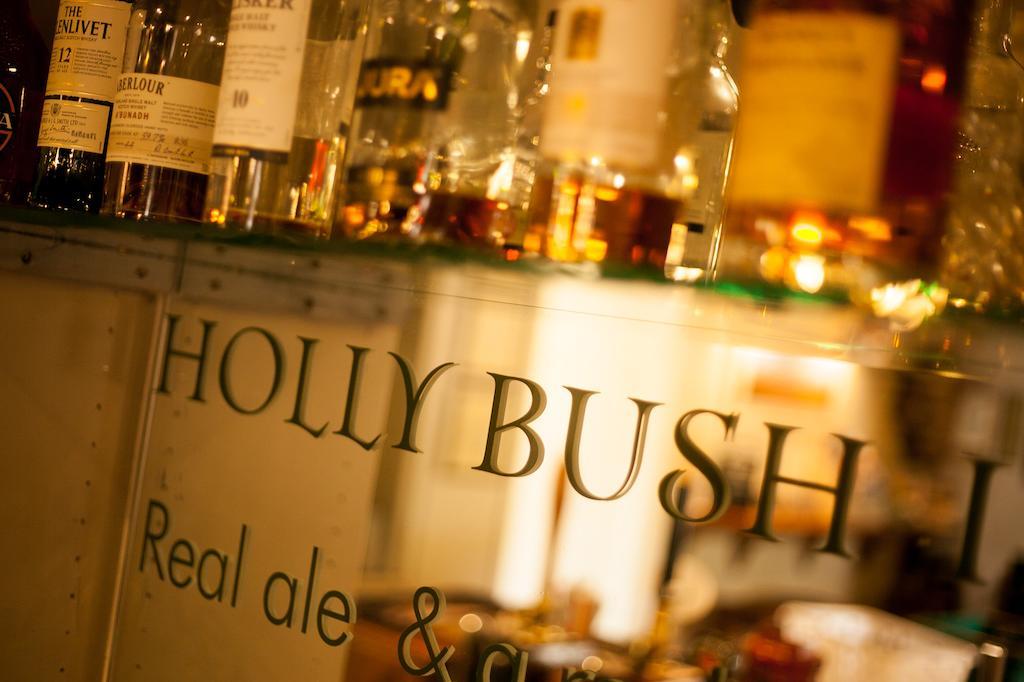 Hollybush Inn Greenhaugh Exterior foto